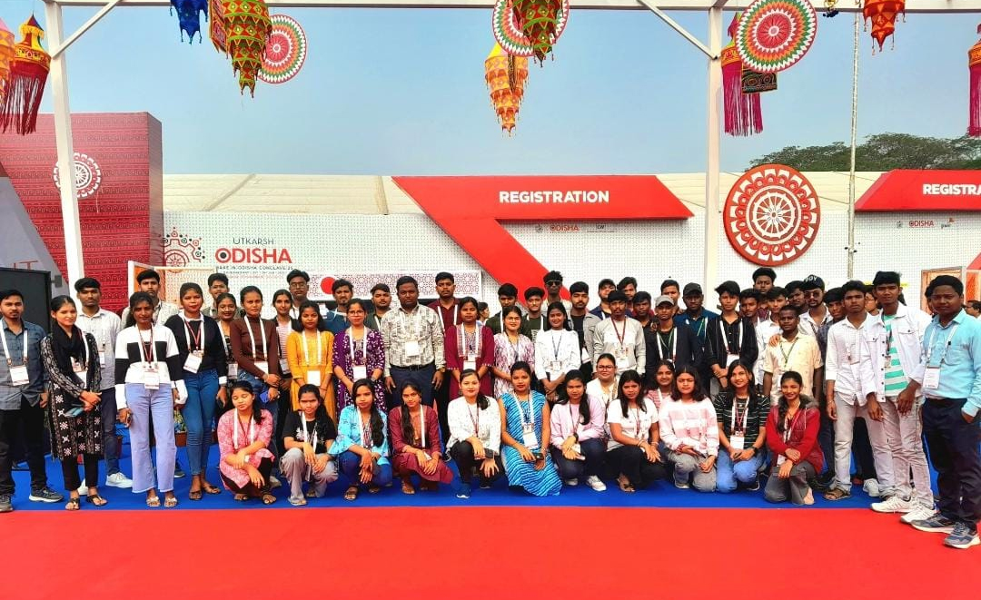 Students and Faculties from GP Mayurbhanj at Utkarsh Odisha: Make in Odisha Conclave-2025